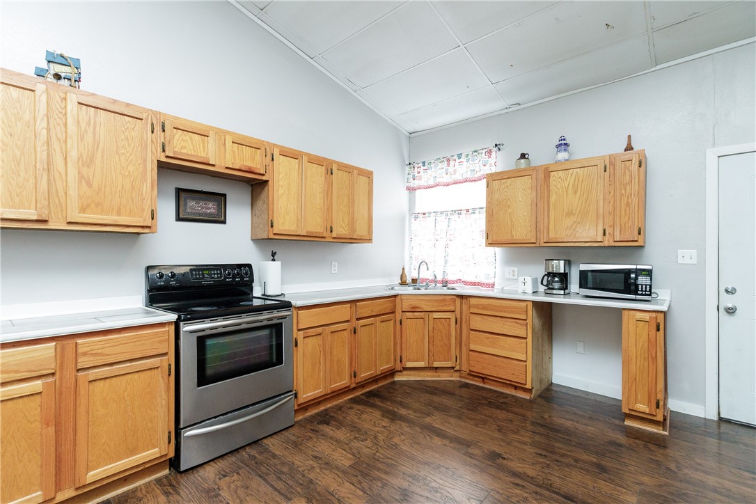2580 Fifth Property Photo 12