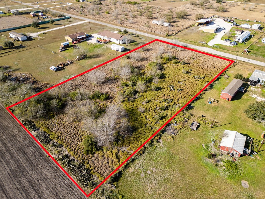 2 Jennifer Property Photo 5
