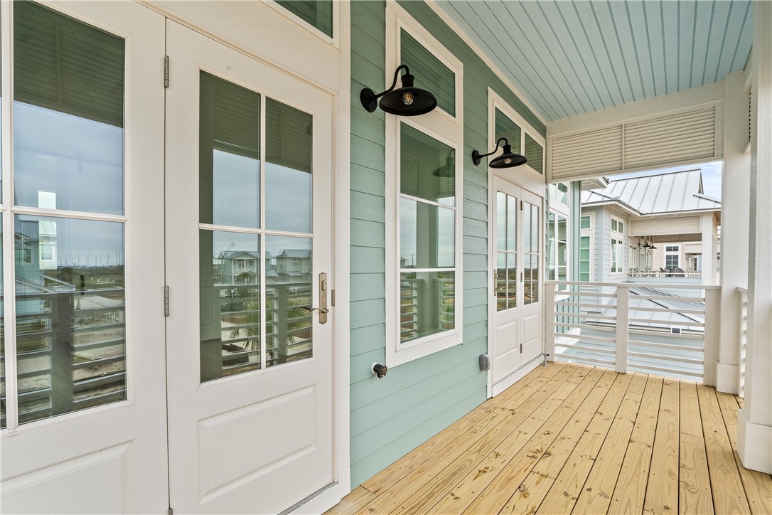 420 Mermaid Tail Lane Property Photo 26