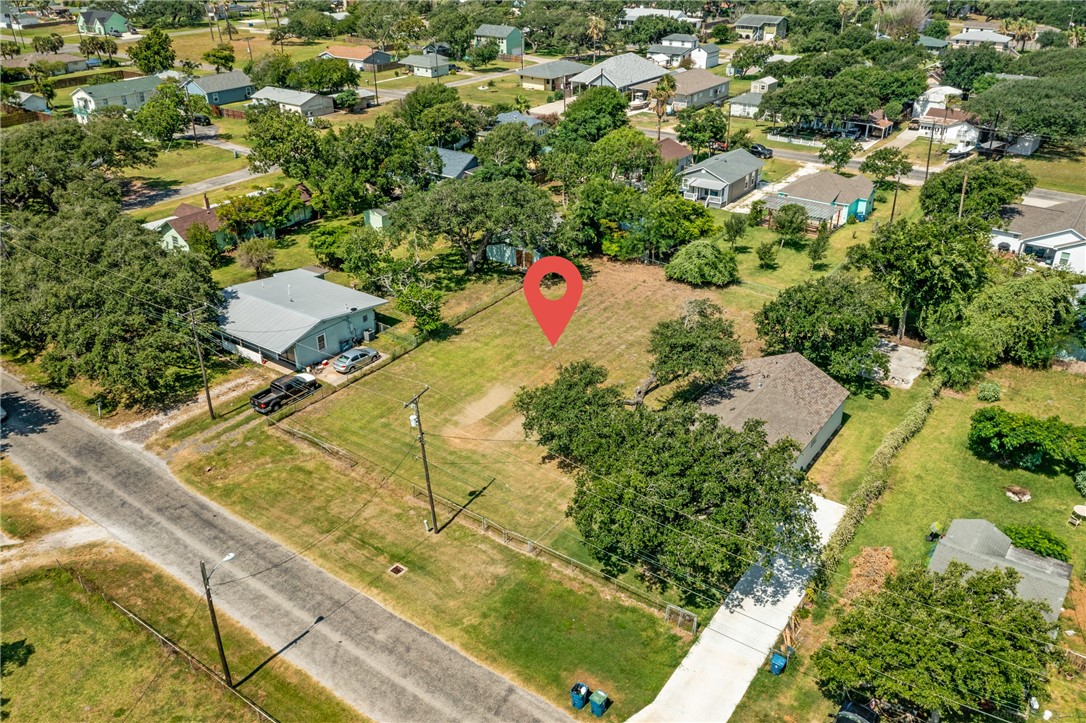 1117 Lady Claire St Property Photo 10