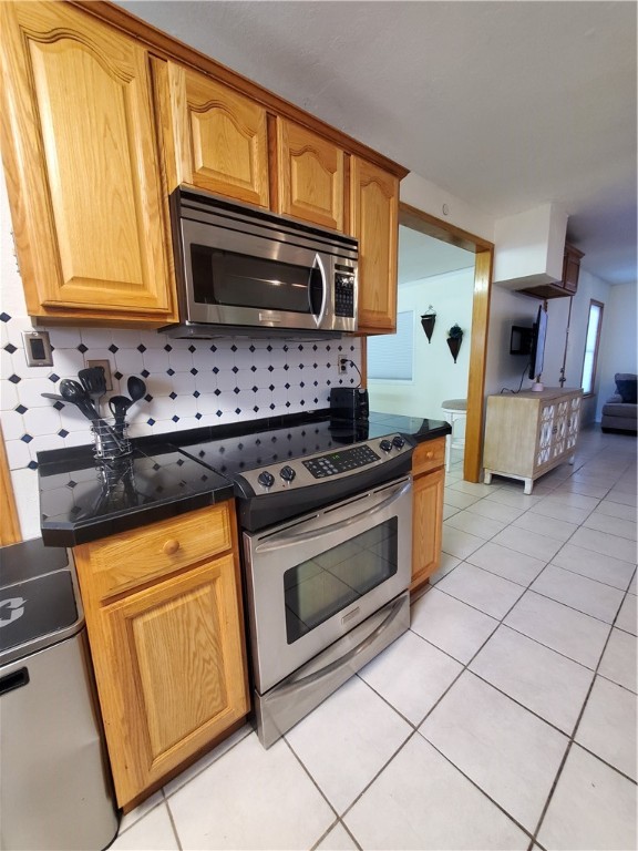 5701 Glen Arbor Dr Property Photo 4