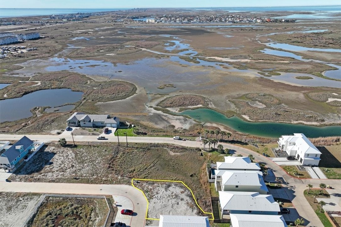 146 Flounder Dr Property Photo 1