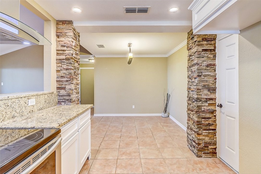 15317 Yardarm Ct Property Photo 14