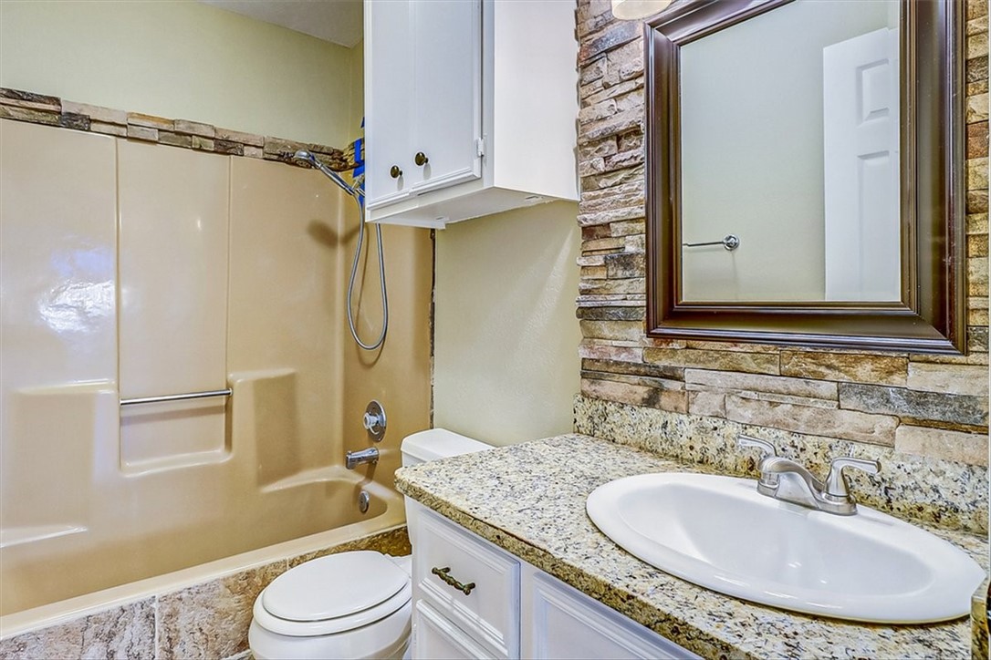 15317 Yardarm Ct Property Photo 18