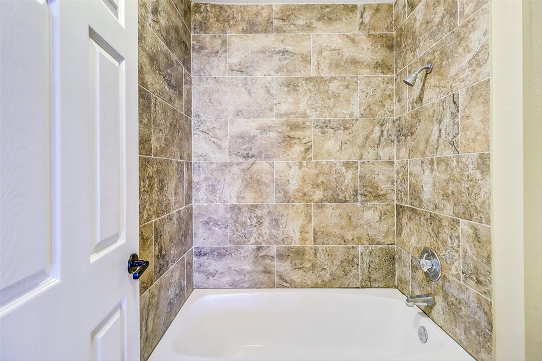 15317 Yardarm Ct Property Photo 23