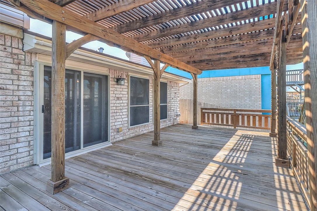 15317 Yardarm Ct Property Photo 29