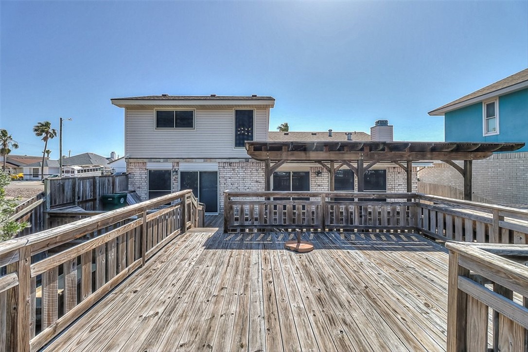 15317 Yardarm Ct Property Photo 35