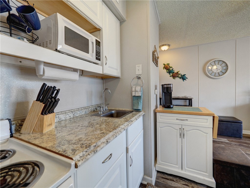 3938 Surfside Blvd 3344 Property Photo 3