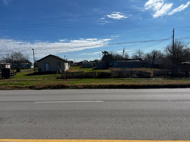 2312 Highway 77 Property Photo 25