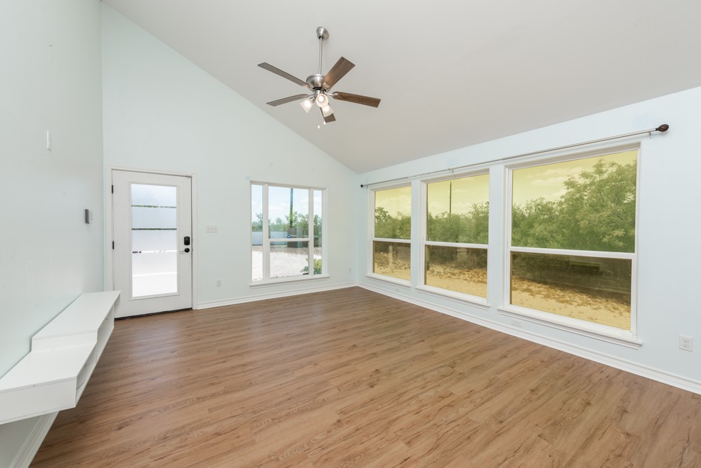 121 Hillside View Dr Property Photo 11