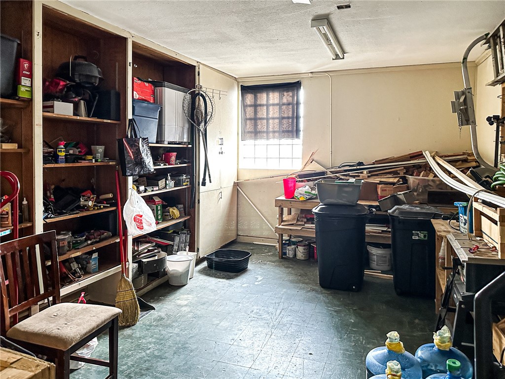 2211-17 Ayers St Property Photo 25