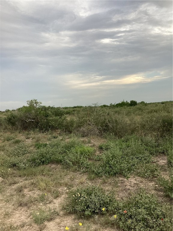 1021 Frontier A Rd Property Photo 1