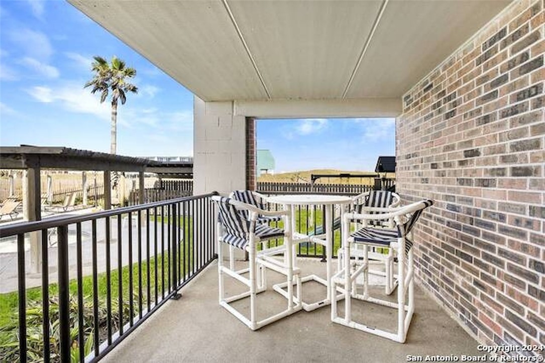 6021 State Highway 361 101 Property Photo 7
