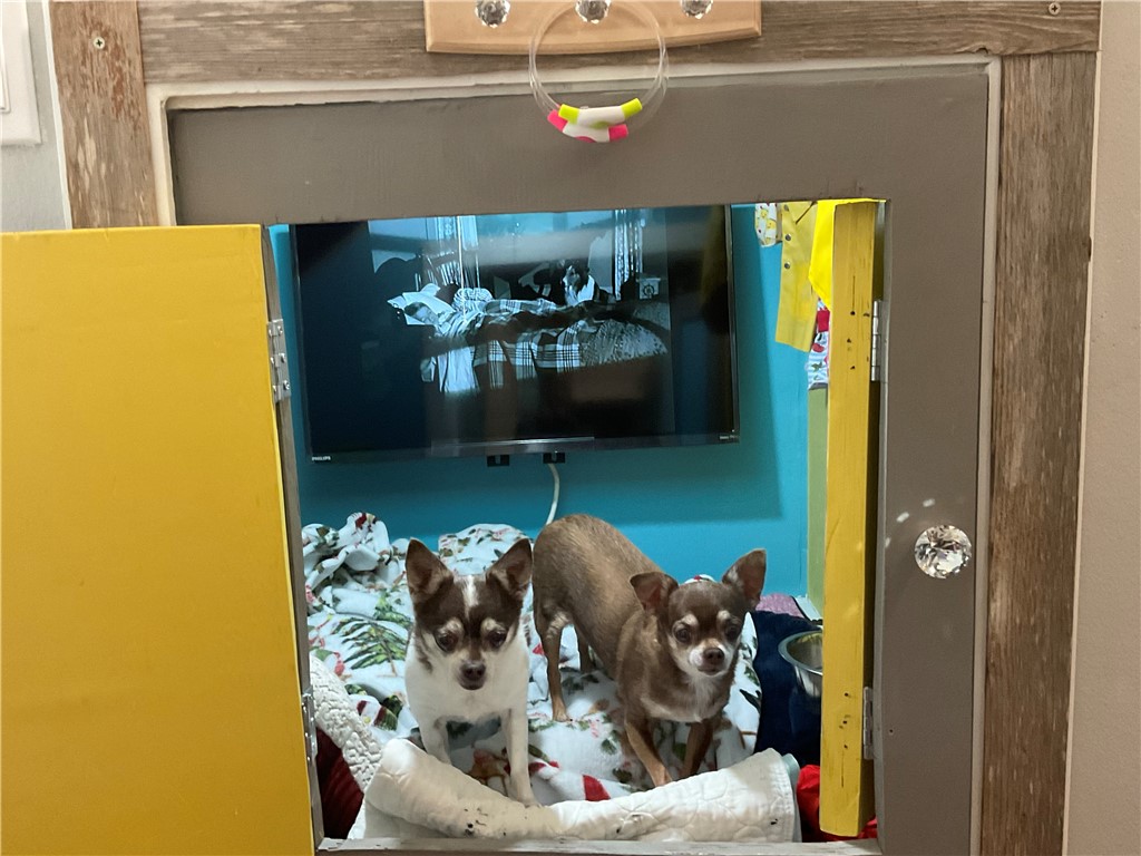 322-342 Whispering Woods Dr Property Photo 13