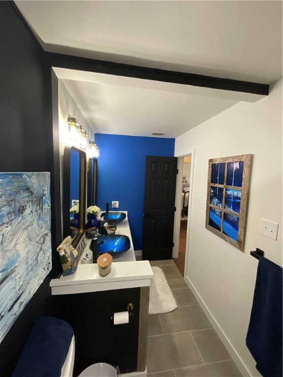 322-342 Whispering Woods Dr Property Photo 27