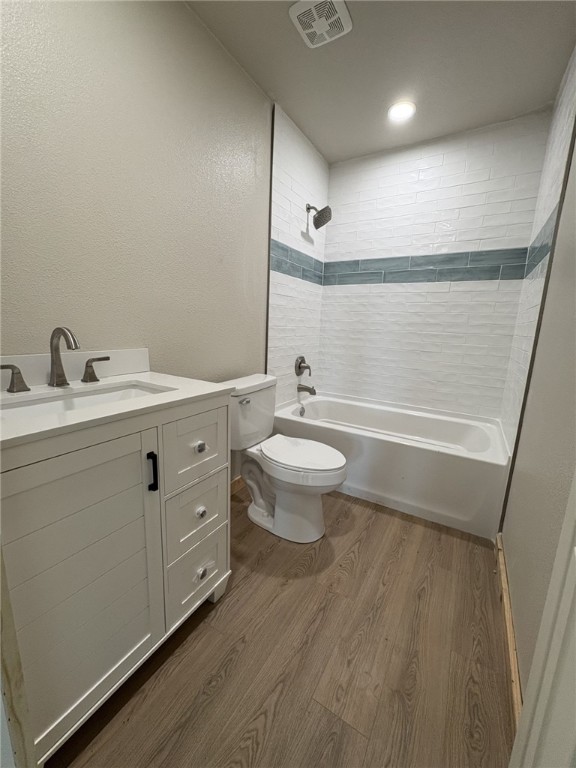380 West Live Oak Ln Property Photo 5