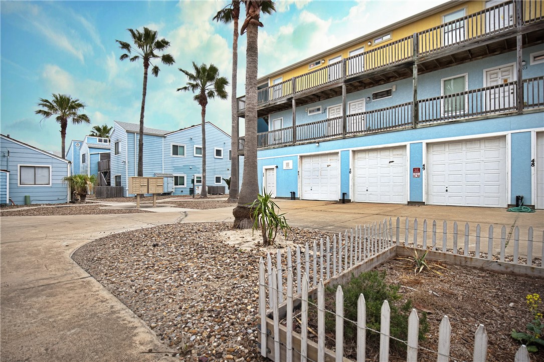 15010 Leeward Dr 9301 Property Photo 1