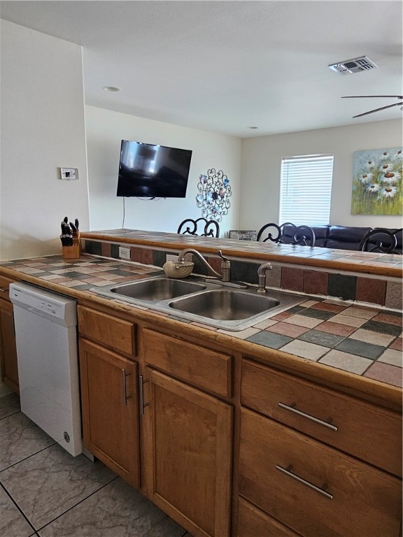 15010 Leeward Dr 9301 Property Photo 8