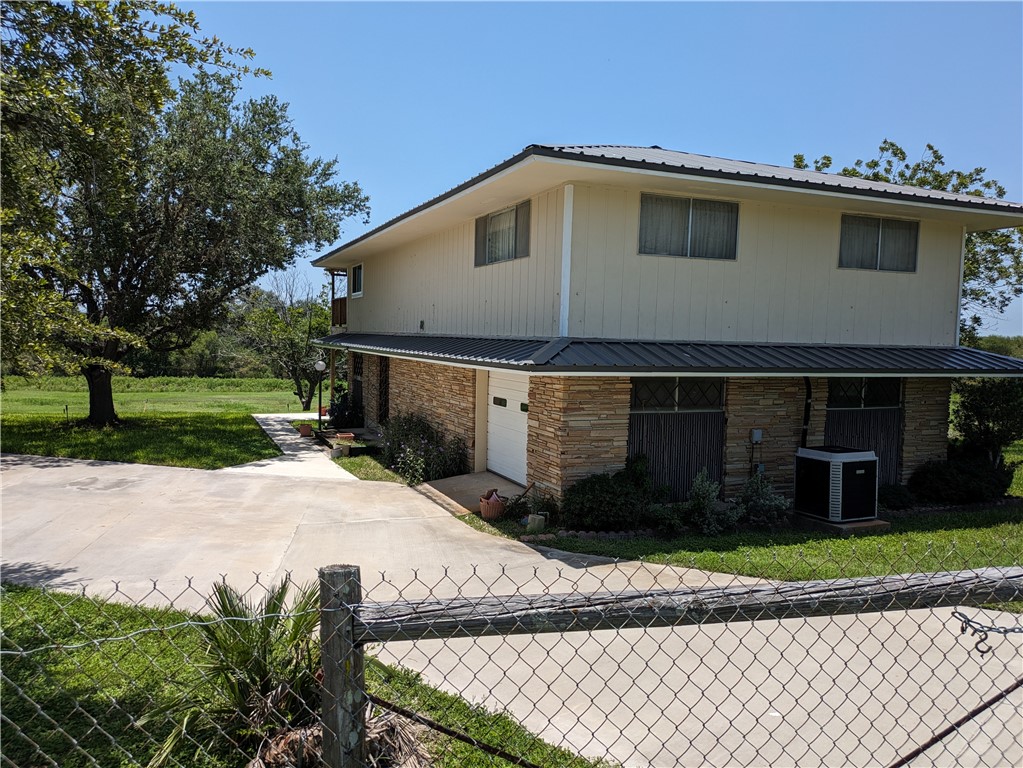 155 Buffalo Road Property Photo 4