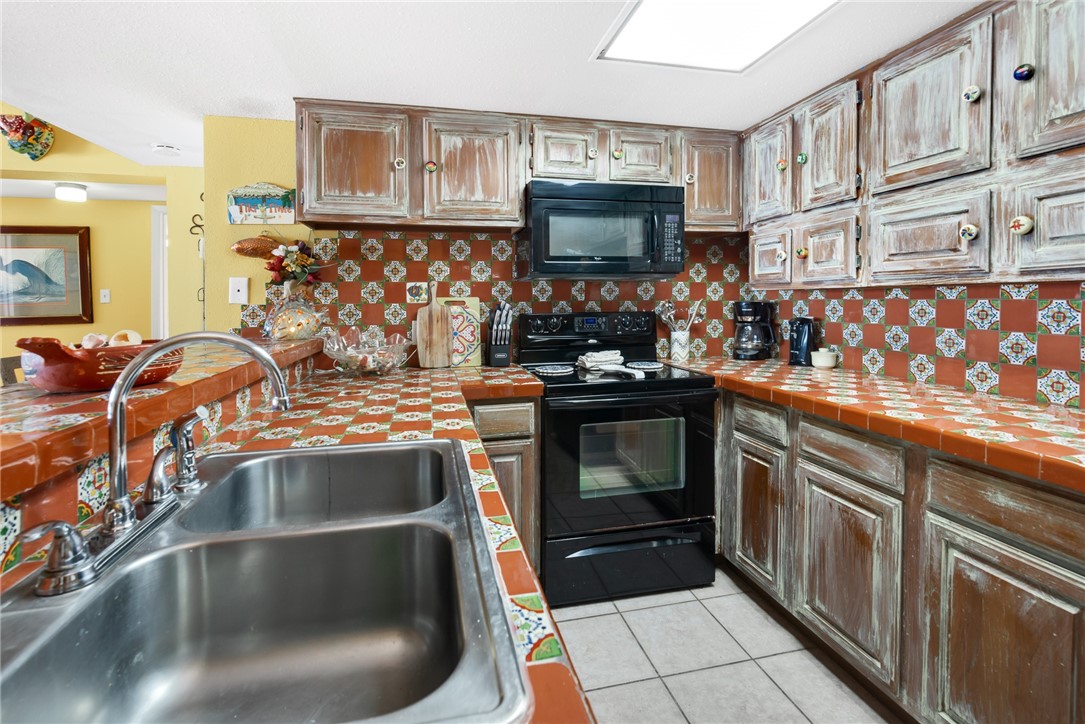 4903 State Highway 361 504 Property Photo 6