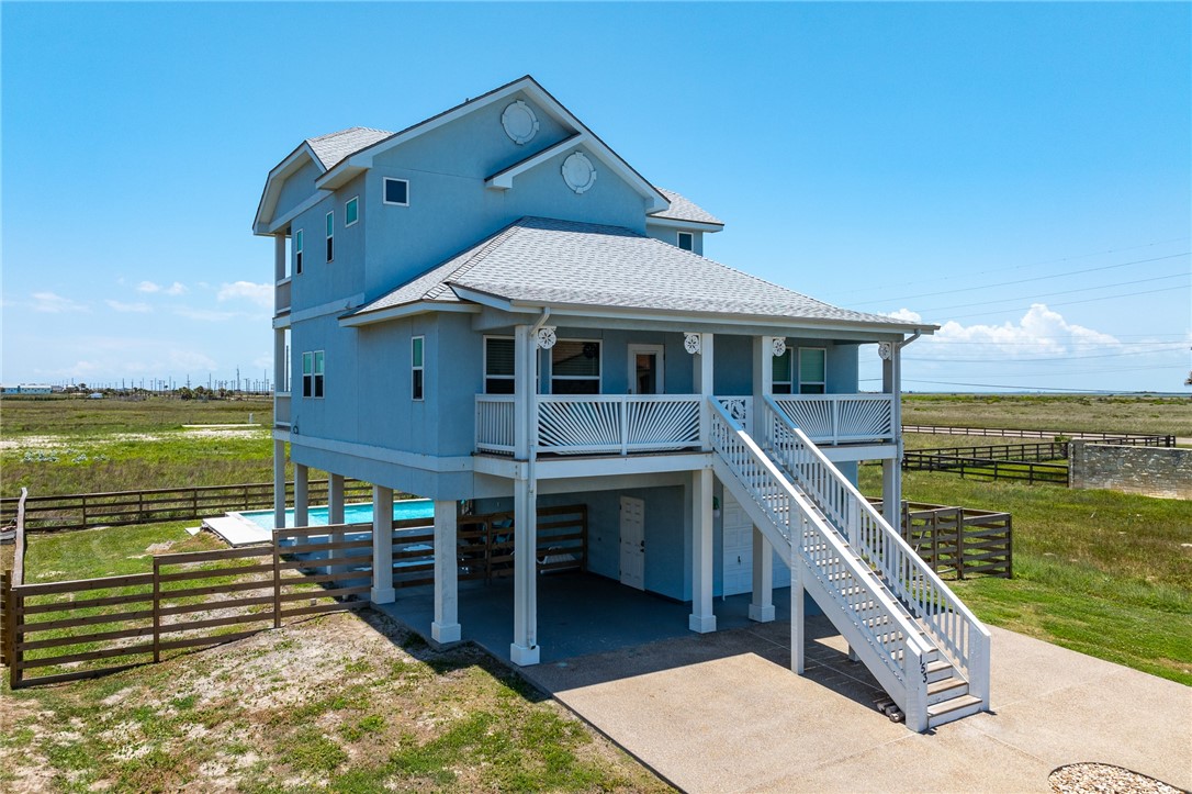 153 Beach View Property Photo 4