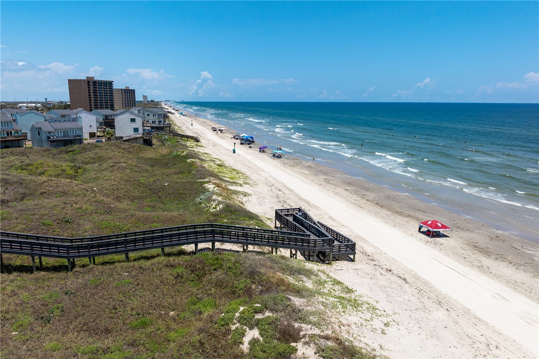 153 Beach View Property Photo 5