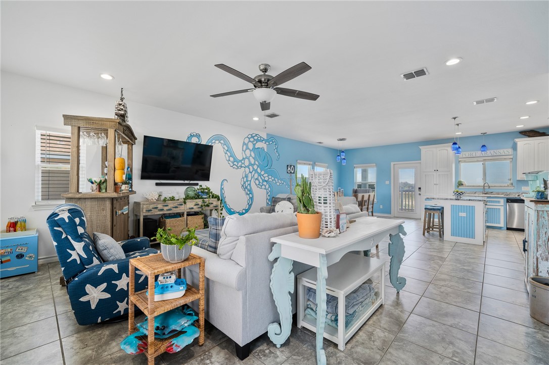 153 Beach View Property Photo 9