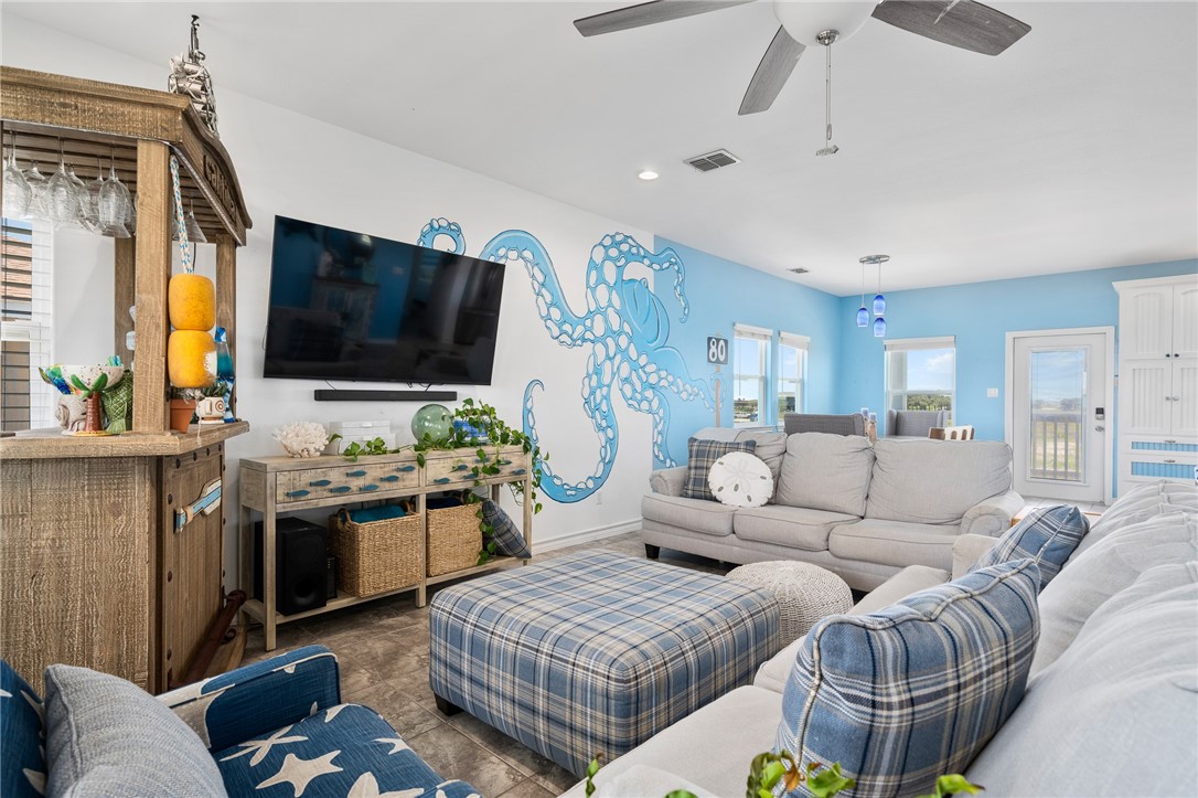 153 Beach View Property Photo 10