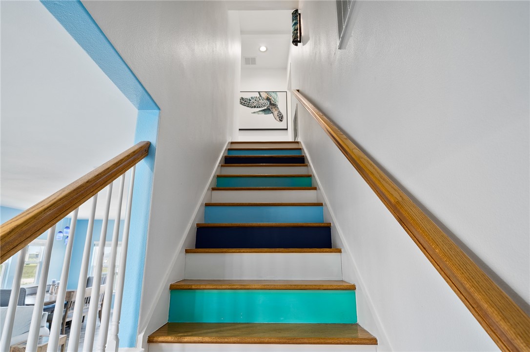 153 Beach View Property Photo 22