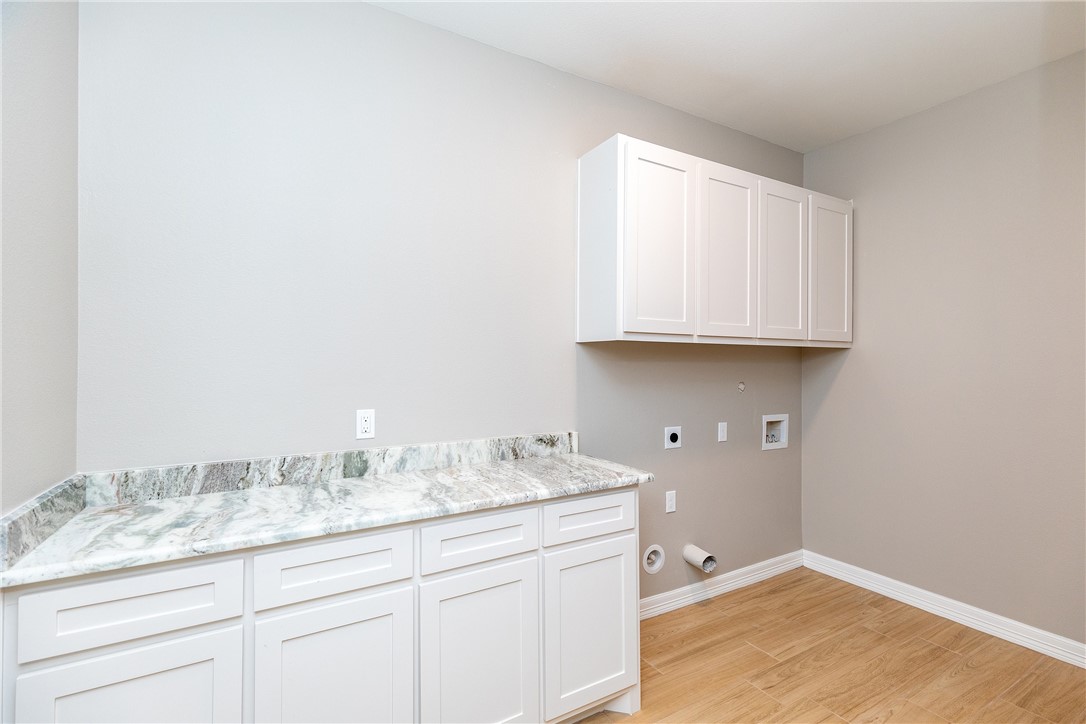 2597 Pacific View Property Photo 22