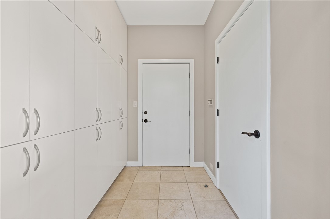118 Hawthorne Pl Property Photo 22