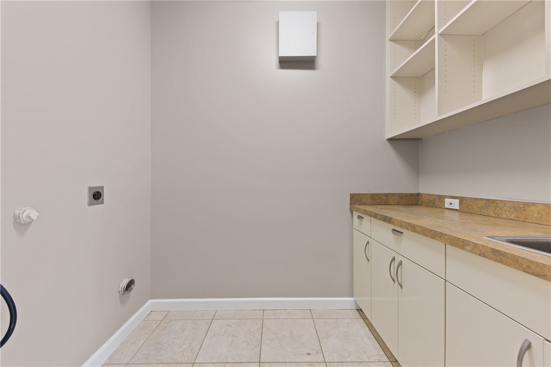 118 Hawthorne Pl Property Photo 32