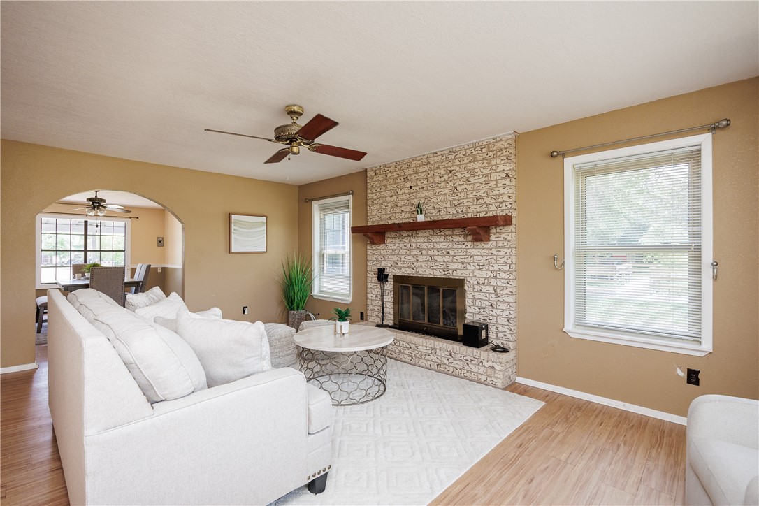 100 Kelly Lane Property Photo 10