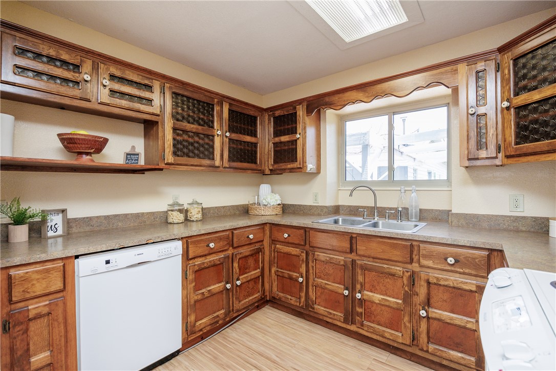 100 Kelly Lane Property Photo 20