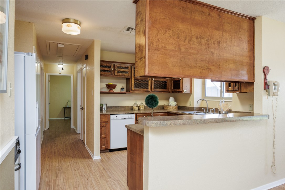 100 Kelly Lane Property Photo 32