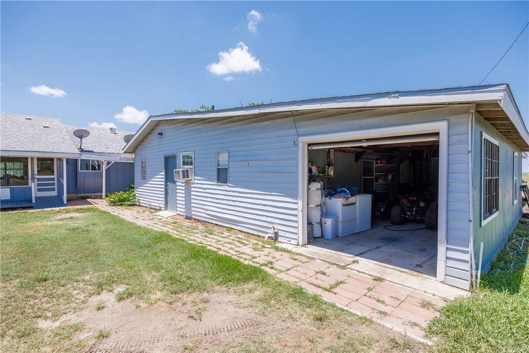 100 Kelly Lane Property Photo 35