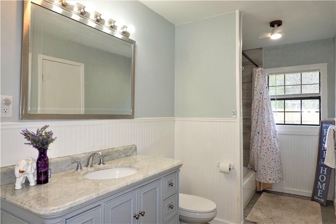 1017 E Huntington Property Photo 25