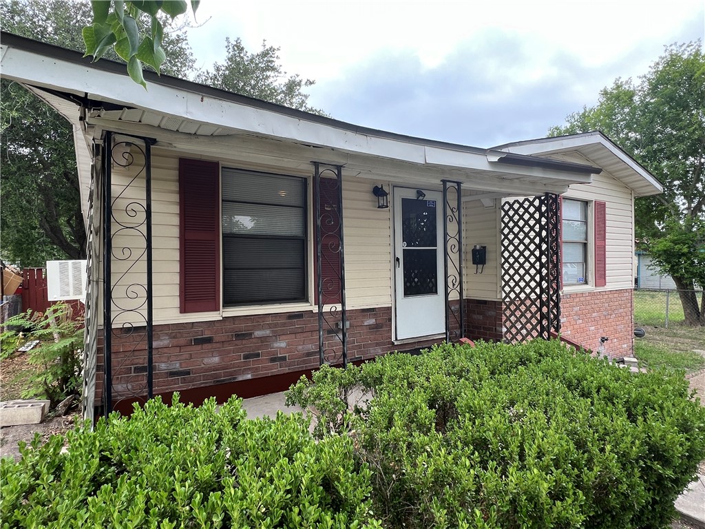 2614 Riggan St Property Photo 2