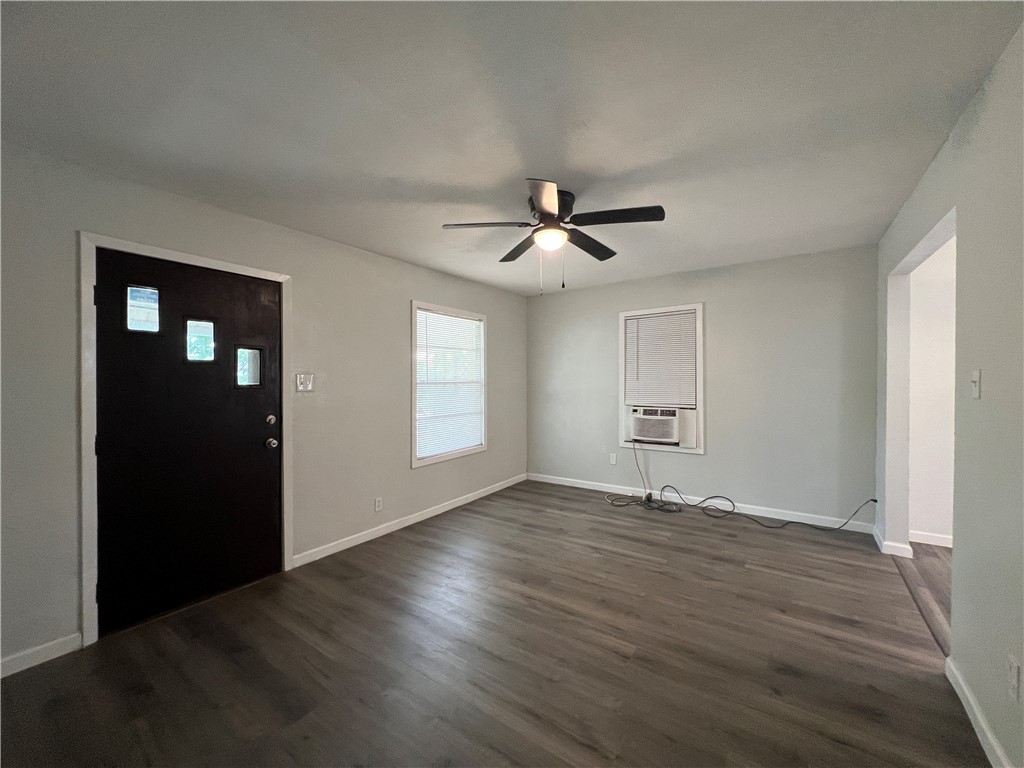 2614 Riggan St Property Photo 5