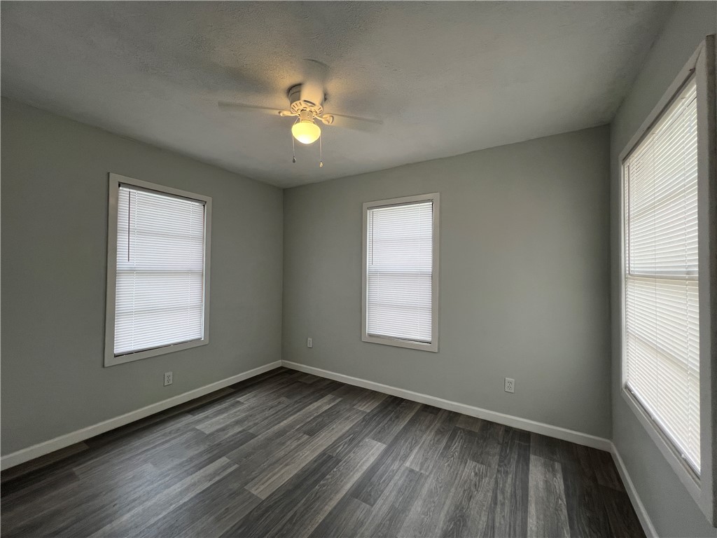 2614 Riggan St Property Photo 16