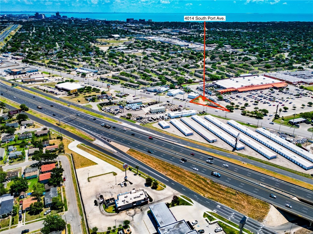 4014 S Port Ave Property Photo 14