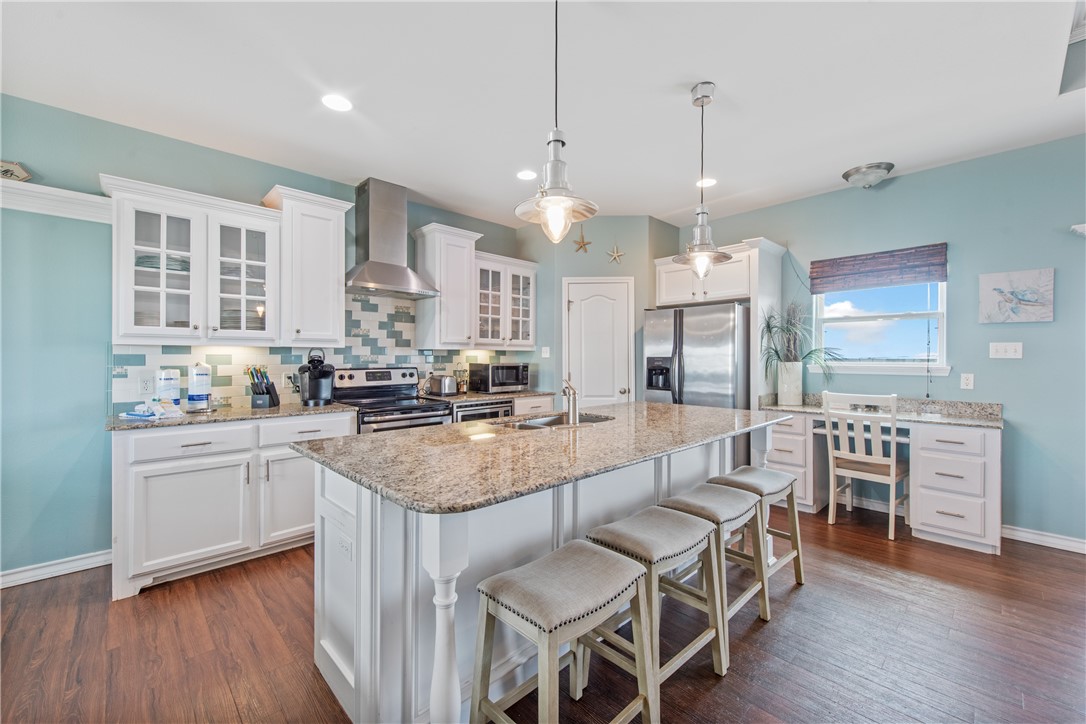 118 Mustang Royale Property Photo 14