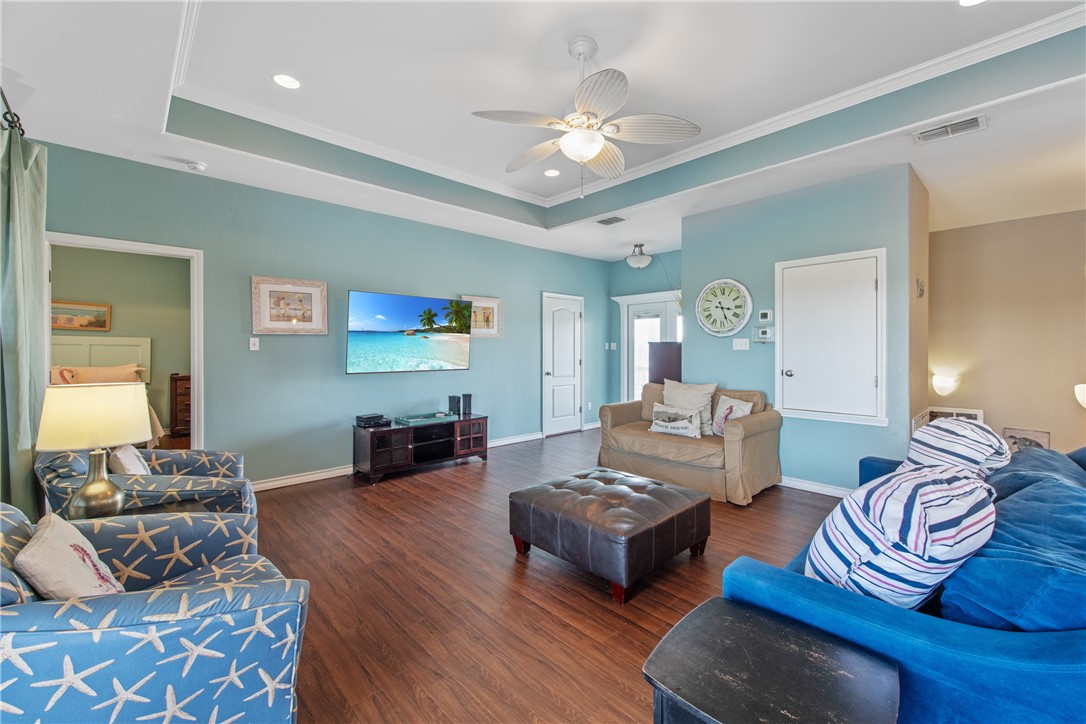 118 Mustang Royale Property Photo 15