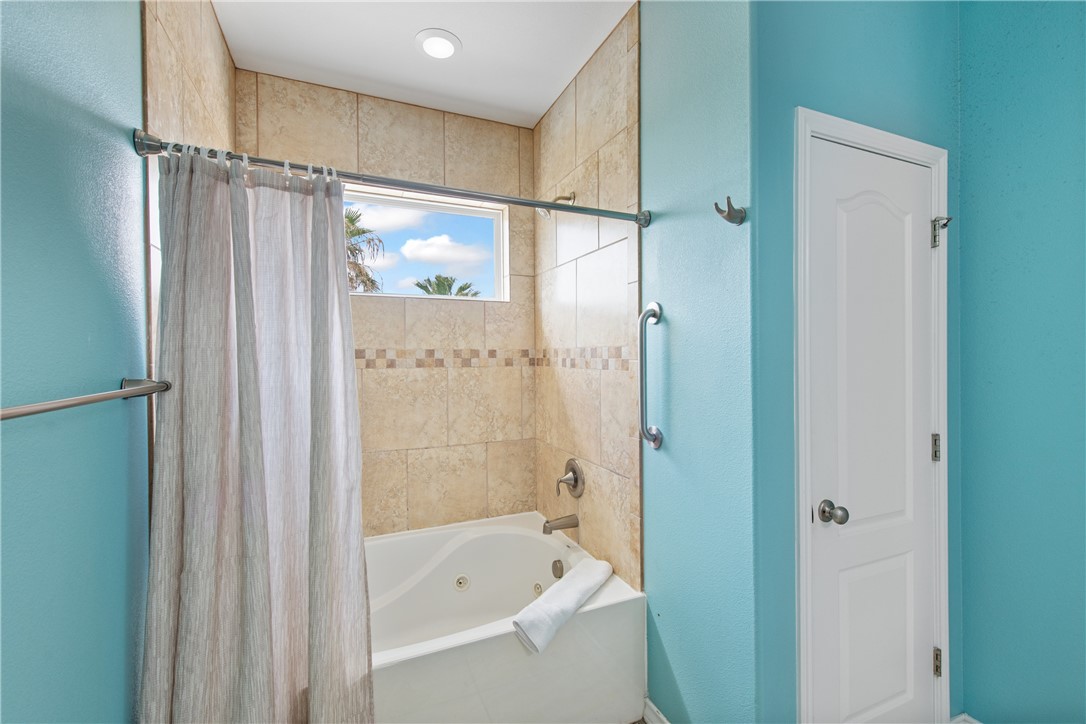 118 Mustang Royale Property Photo 27