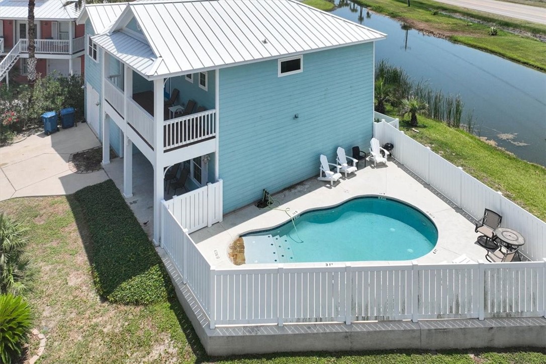 118 Mustang Royale Property Photo 35