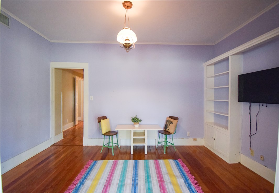 203 S Bowie St Property Photo 13