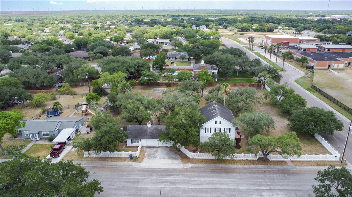 203 S Bowie St Property Photo 35