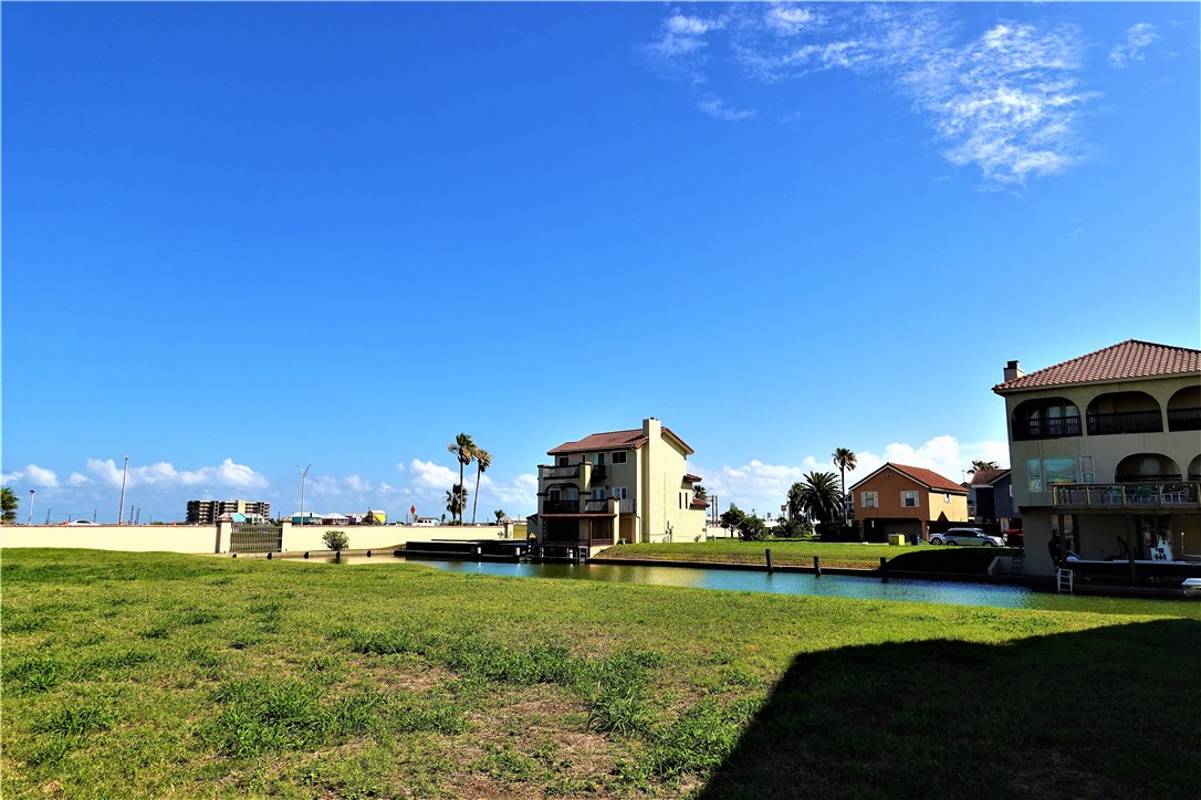 717 Imperial Harbor Property Photo 28