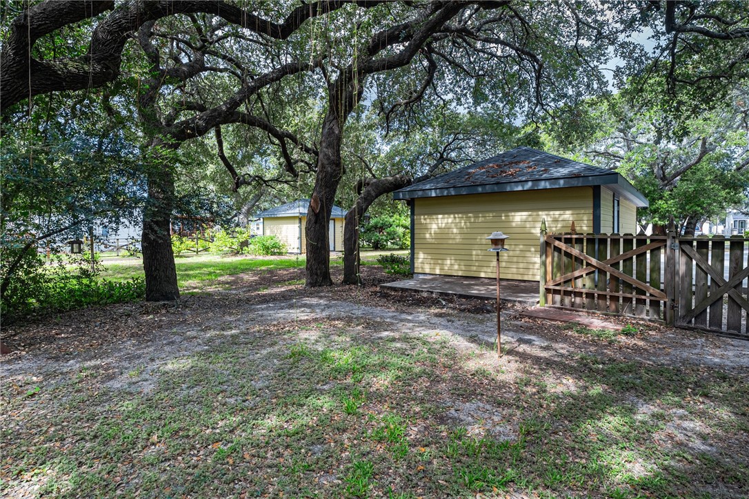 308 Cactus St Property Photo 11