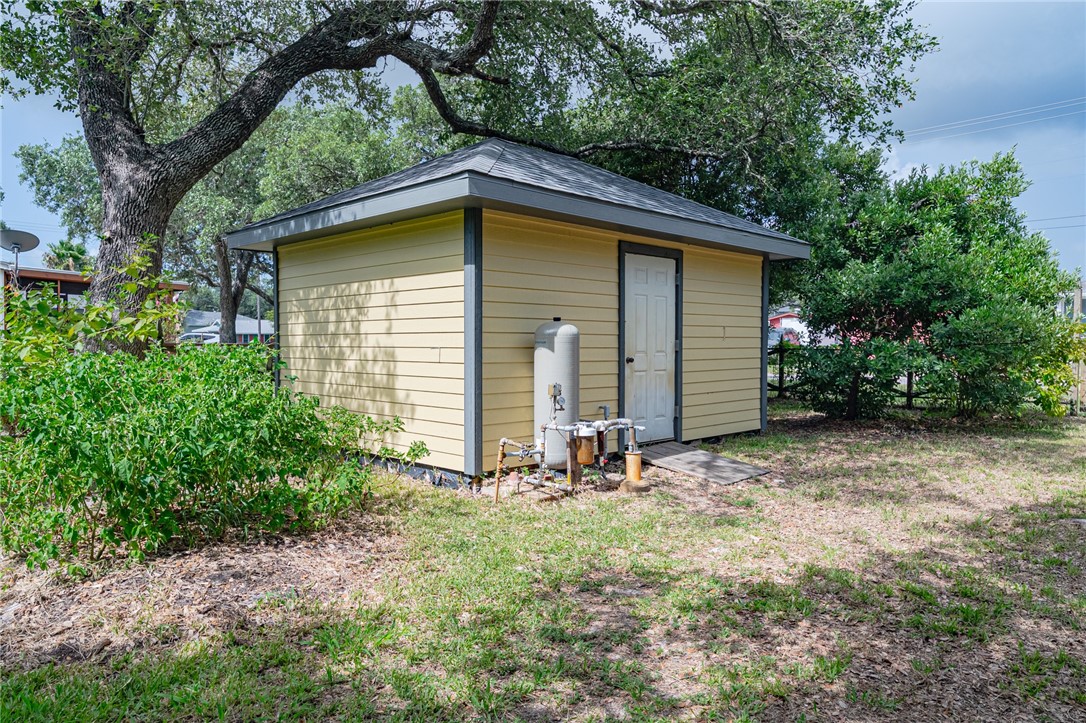 308 Cactus St Property Photo 12